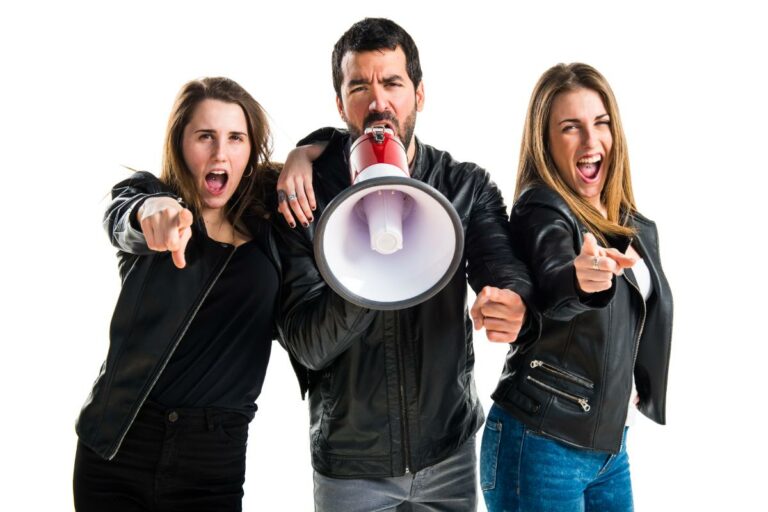 Afonía: causas, síntomas y tratamiento para recuperar la voz